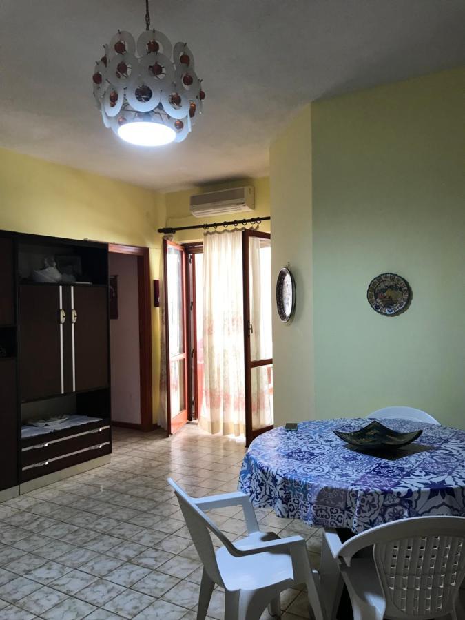 Emily Home Giardini Naxos Exterior foto